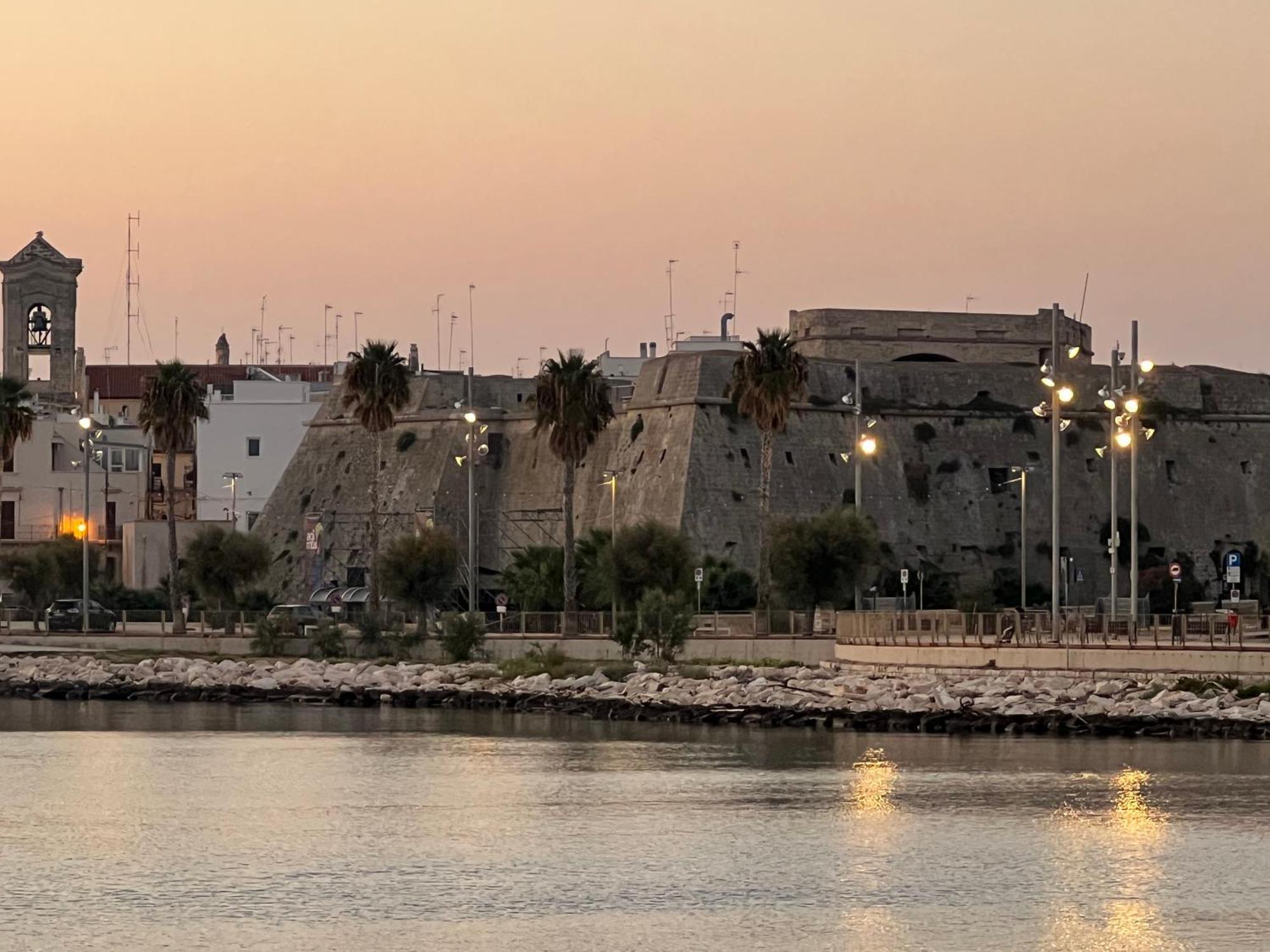 Villa Casa Sole E Mare Mola di Bari Esterno foto